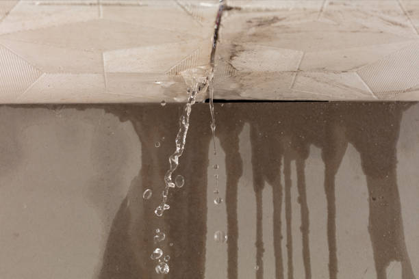 Professional Burst Pipe Cleanup technician working in Richburg, SC